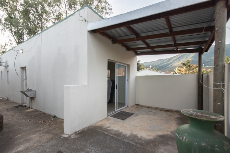 2 Bedroom Property for Sale in KwaNojoli Eastern Cape